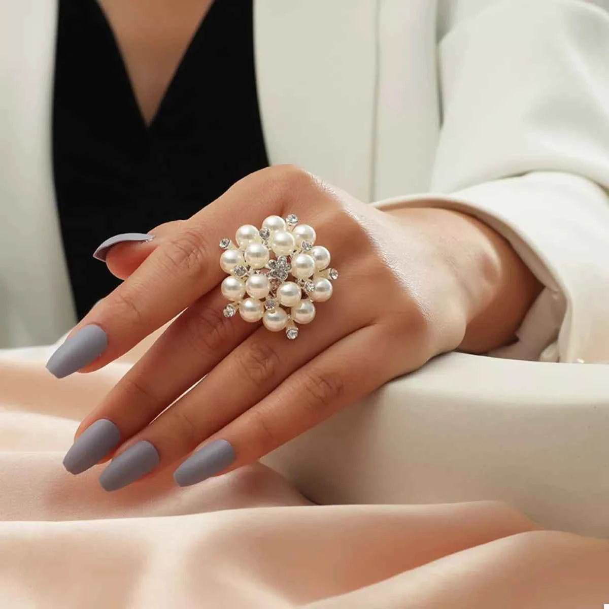 Pearl Cluster Ring