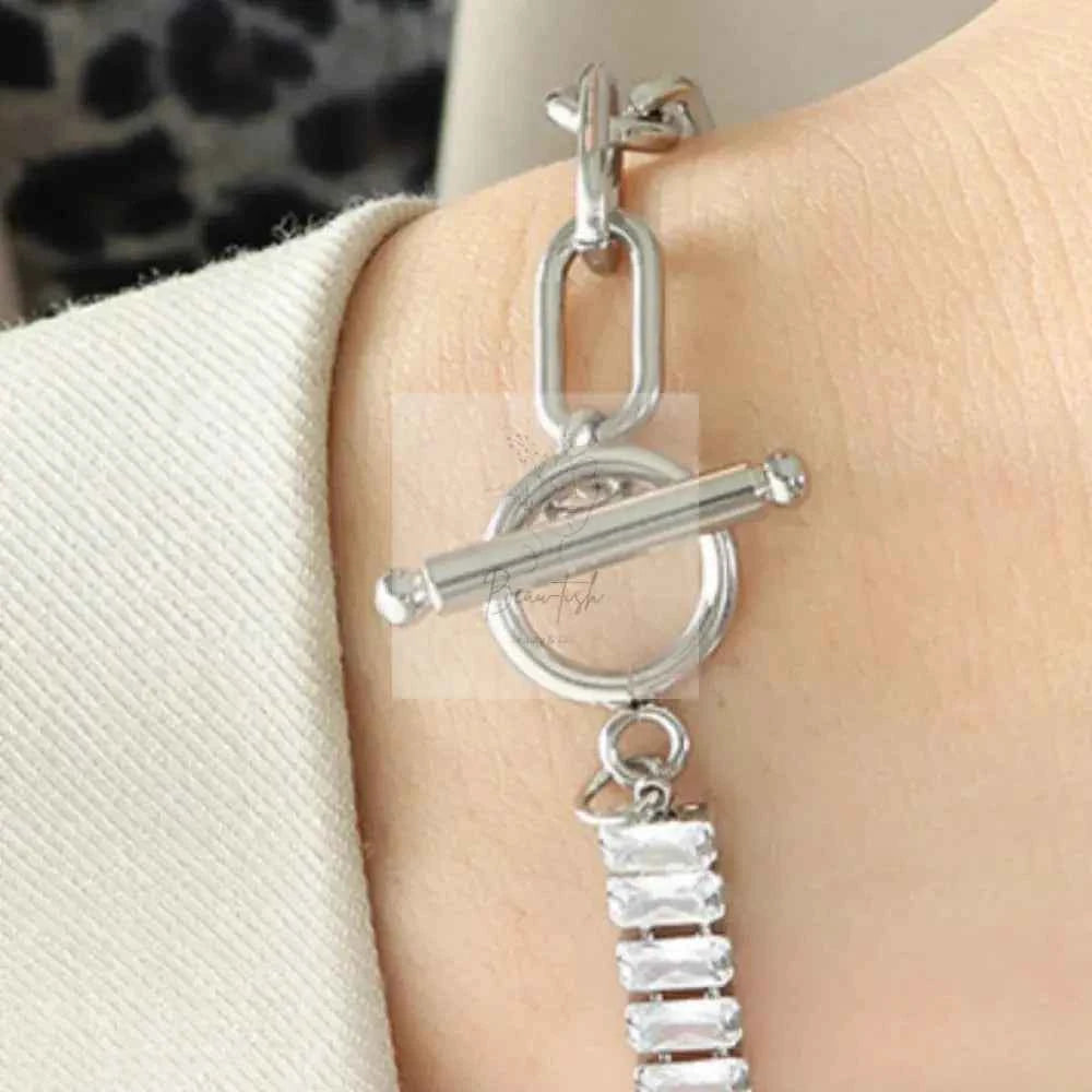Zircon Titanium Steel Closure Bracelet