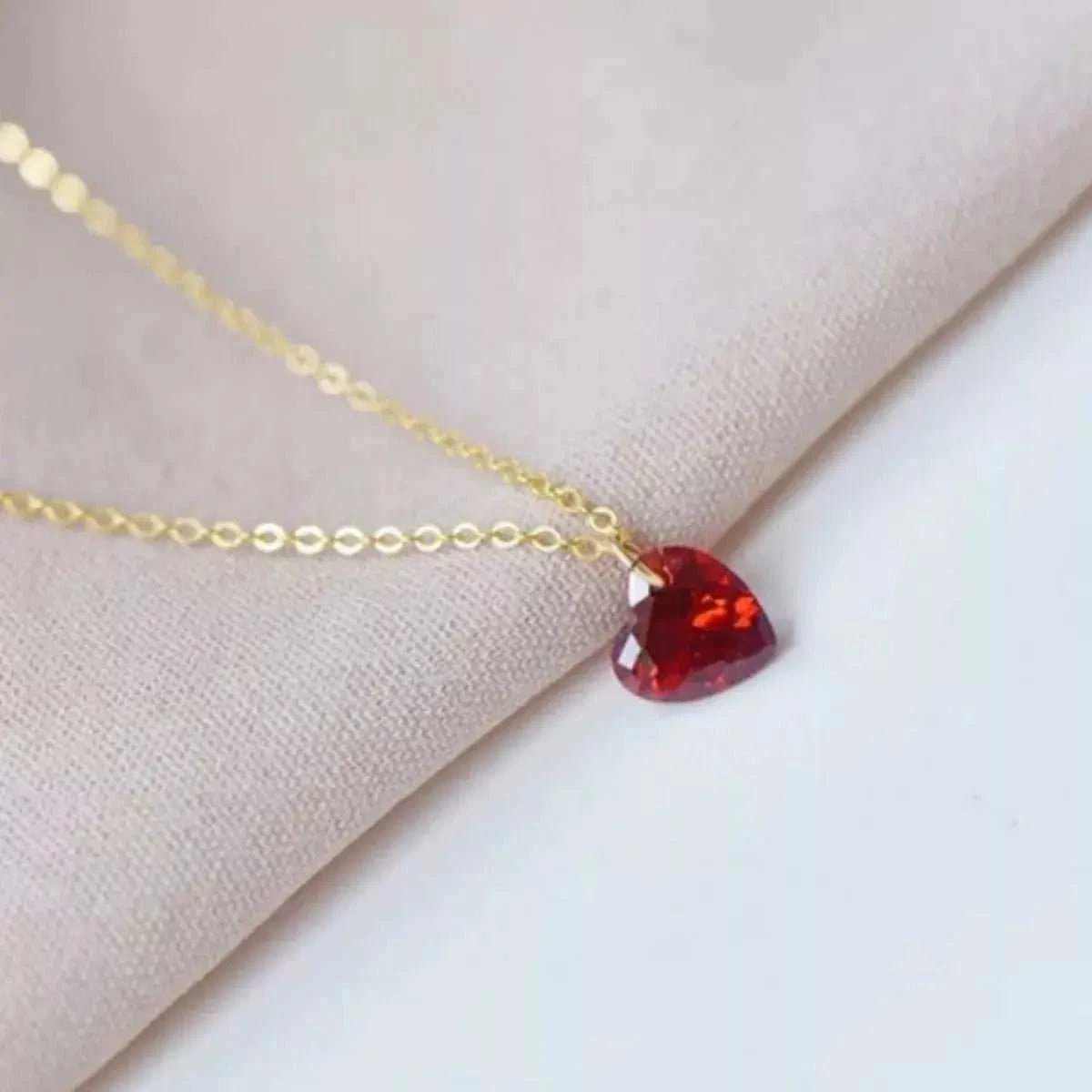 925 Sterling Silver Zircon Heart Necklace
