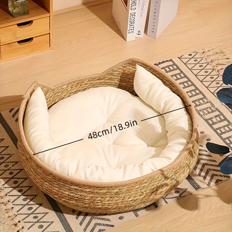Round Woven Cat Bed – Natural Cat Furniture & Cosy Sleeping Nest