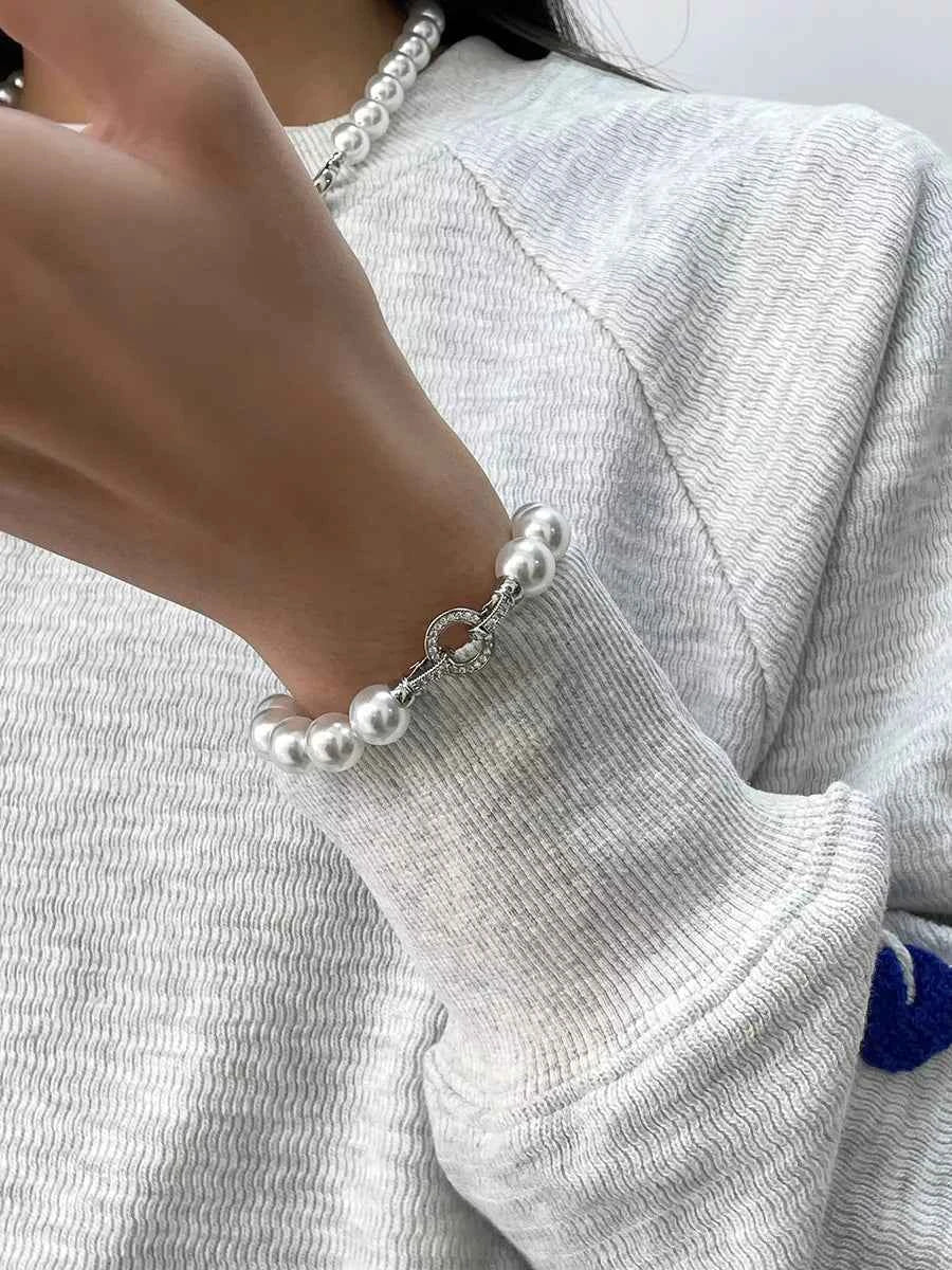 Pearl Beaded Bracelet with Clasp