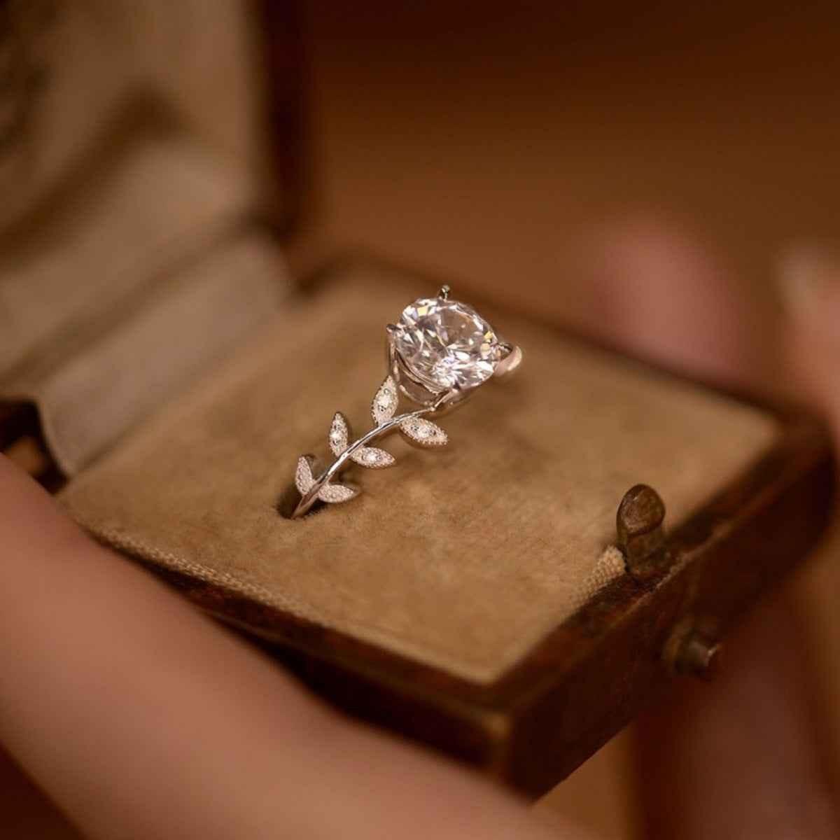 1 Carat Moissanite 925 Sterling Silver Leaf Ring