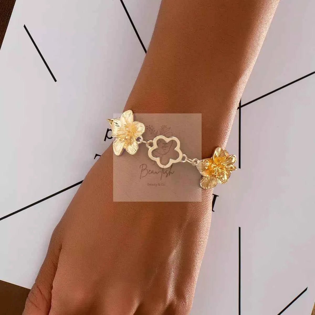 18K Gold-Plated Flower Bracelet