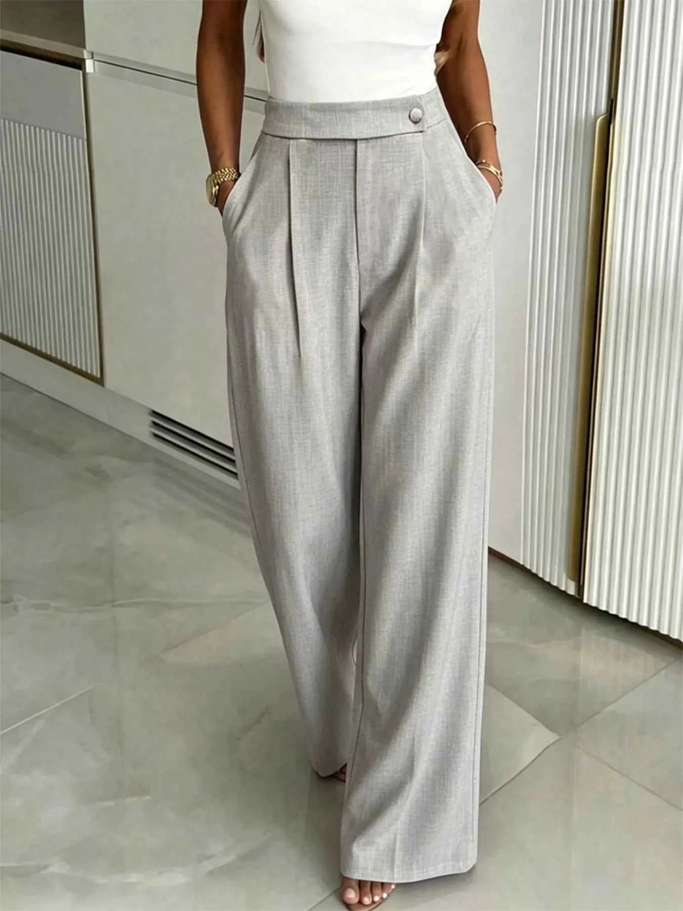 High-Waisted Wide-Leg Pleated Pants