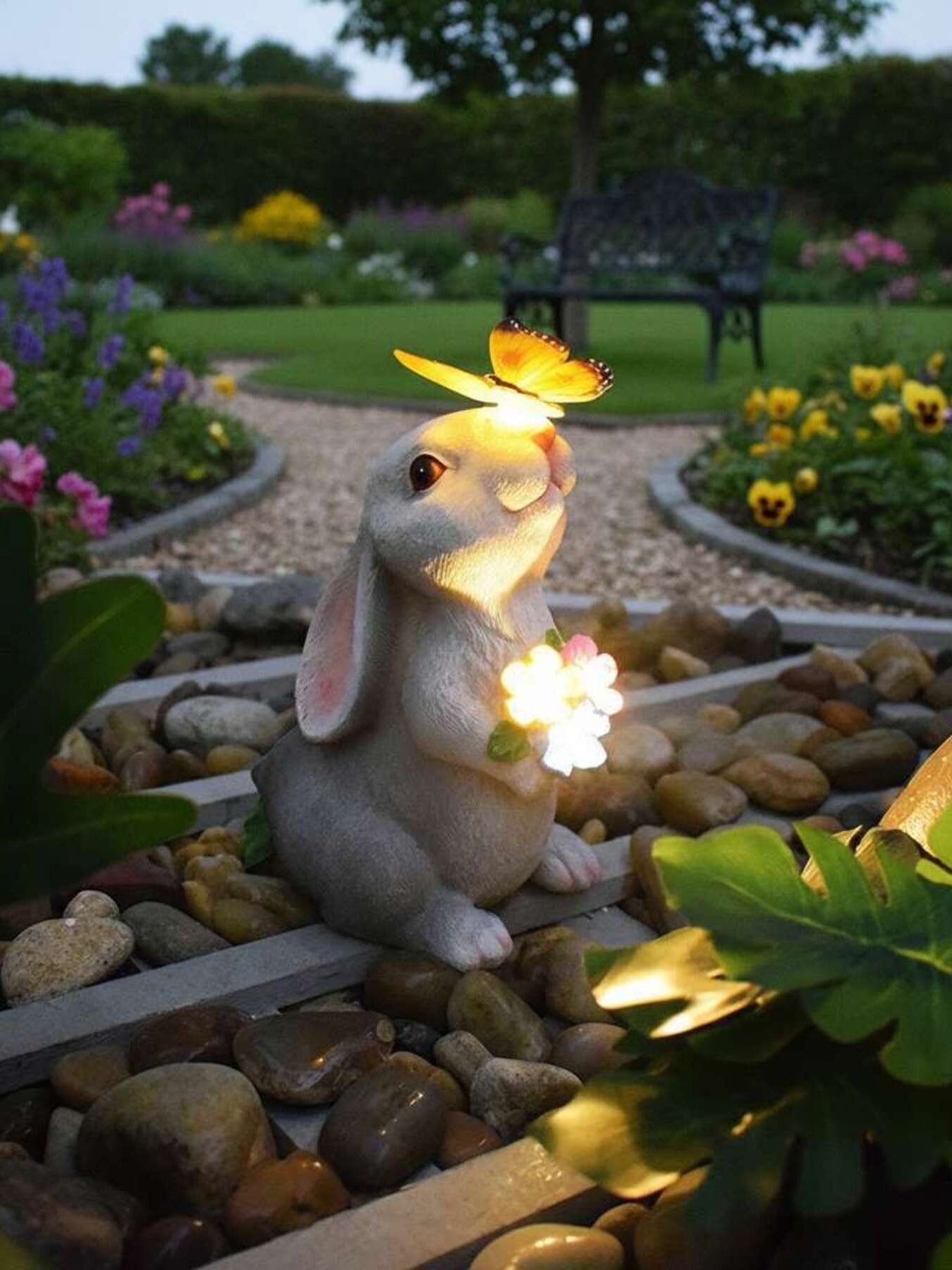 26991e1ba3504d0e8969c589d1c96812-Max