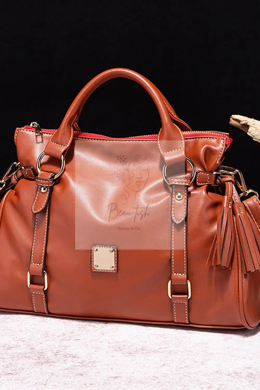 27f901dfe060458c927766095b2329bd-Max