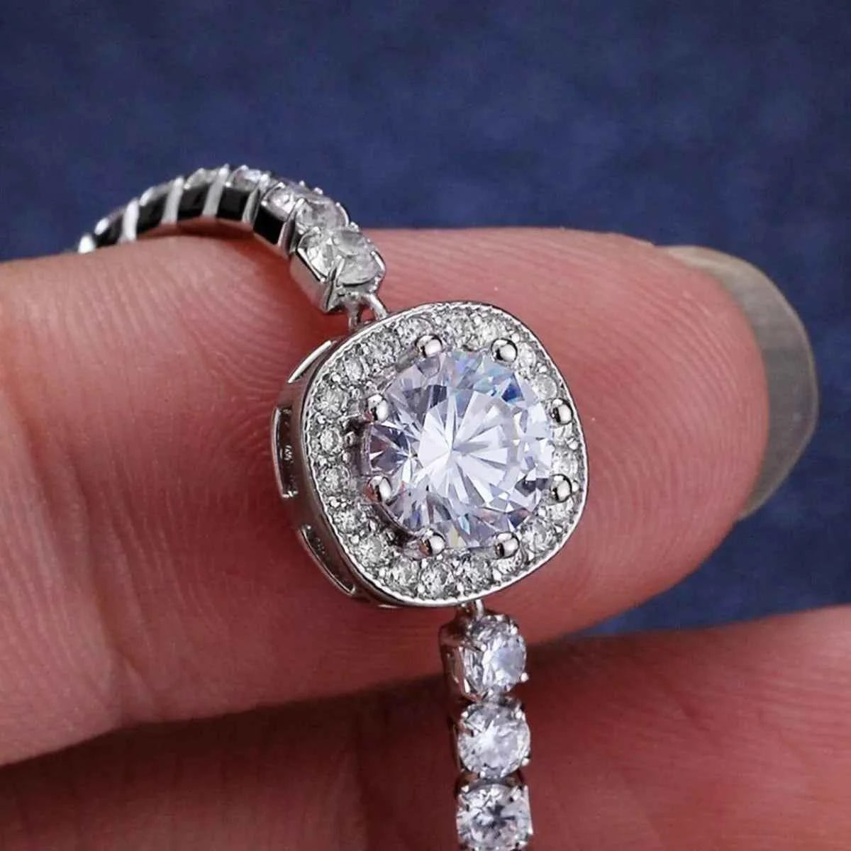 1 Carat Moissanite 925 Sterling Silver Chain Bracelet