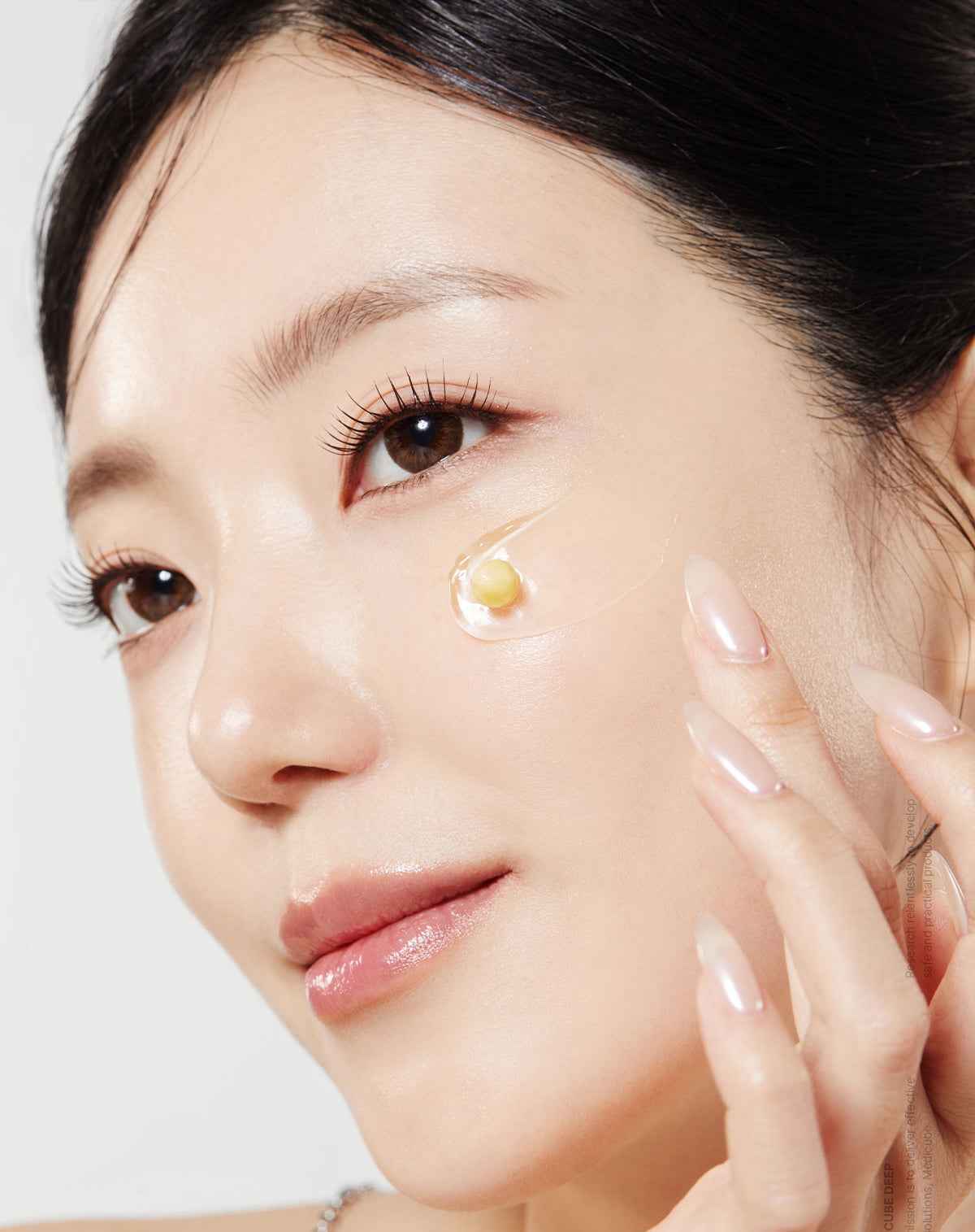 Medicube Deep Vita C Capsule Cream Brightening Moisturizer 55g