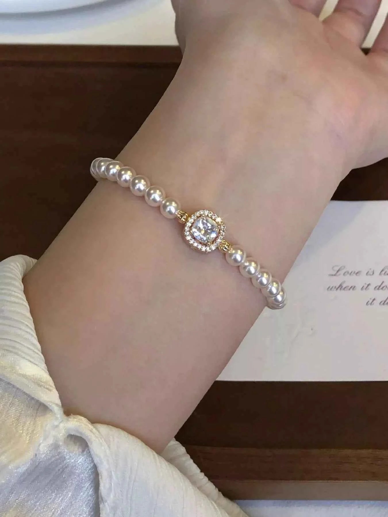 18K Gold-Plated Pearl Bracelet