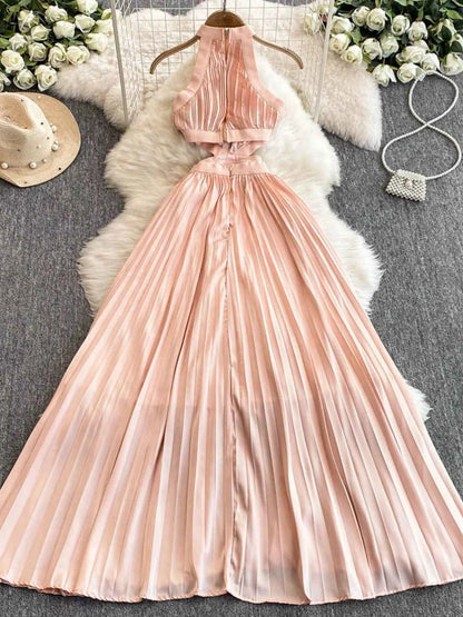 Halter Neck Pleated Maxi Dress