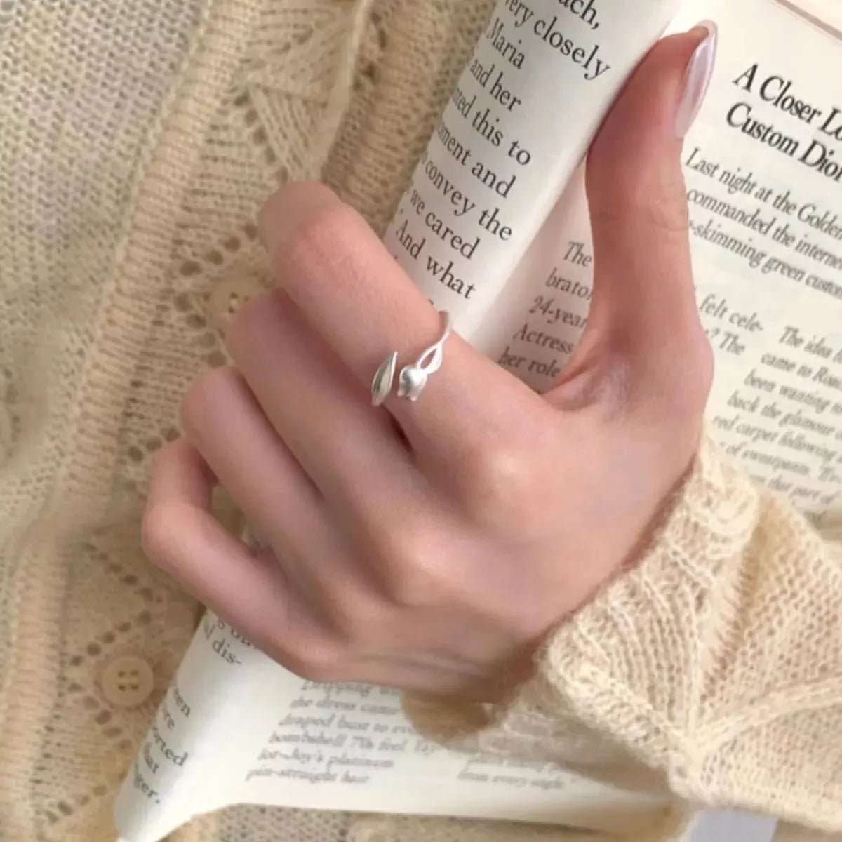 925 Sterling Silver Flower Bypass Ring
