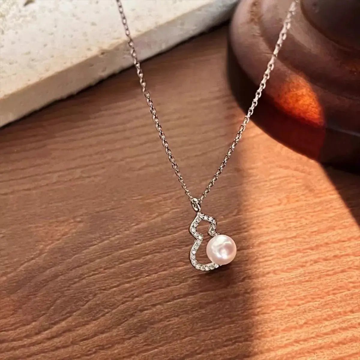 925 Sterling Silver Gourd Pearl Necklace