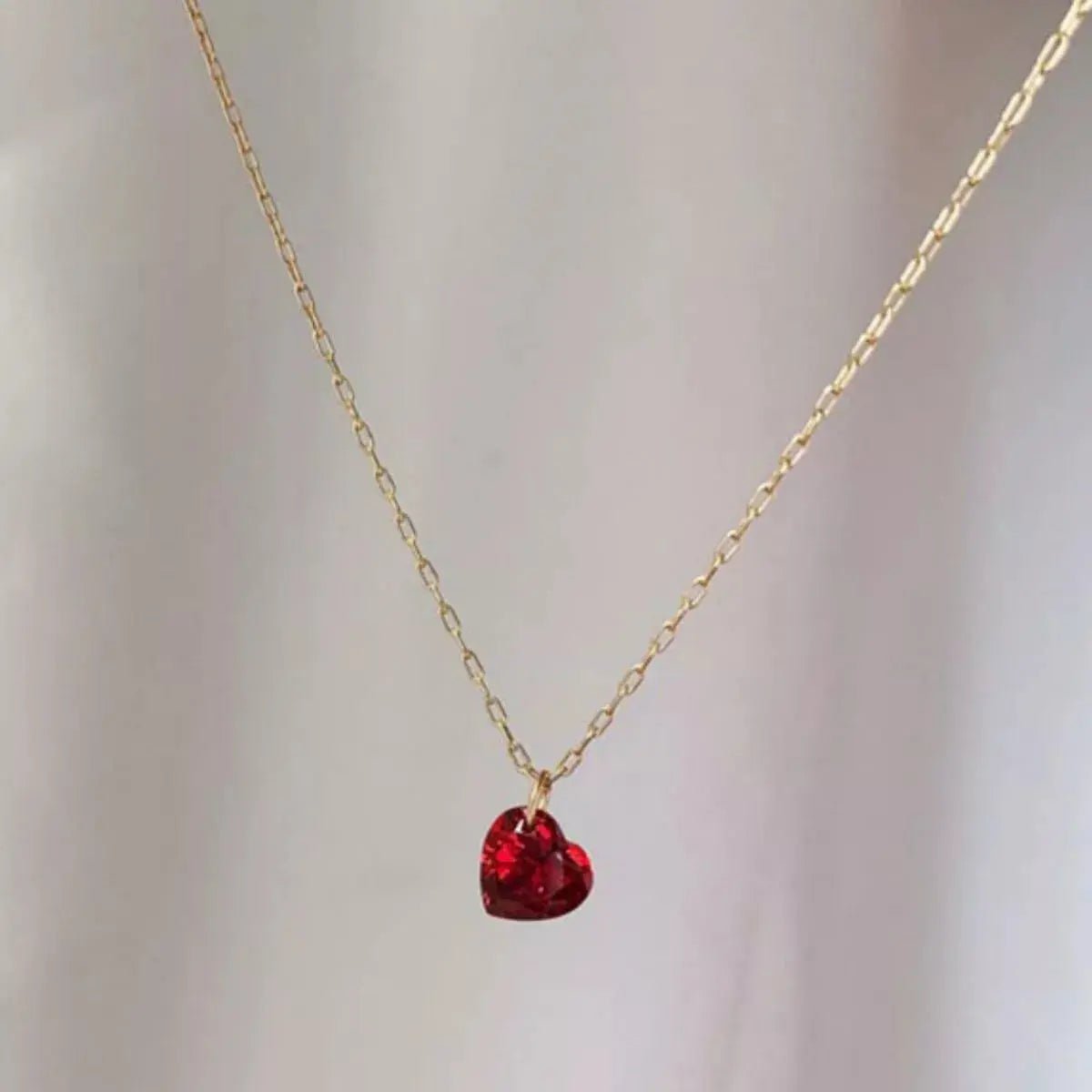 925 Sterling Silver Zircon Heart Necklace