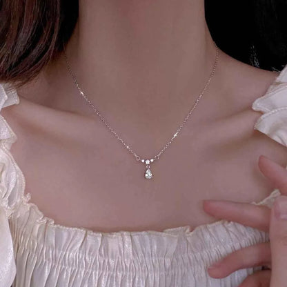 925 Sterling Silver Zircon Teardrop Necklace