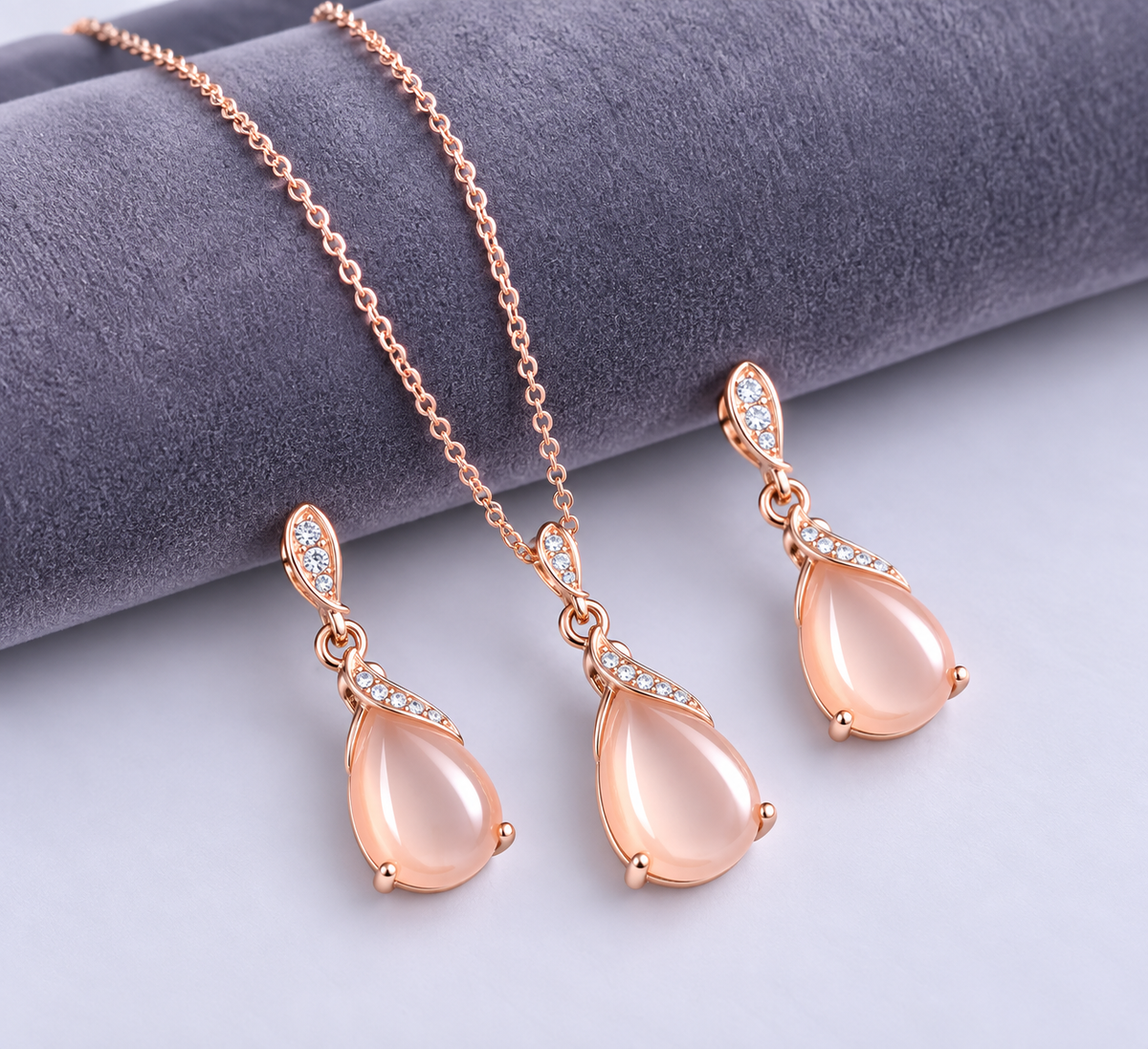 Sapphire Glow American Diamond Necklace Set