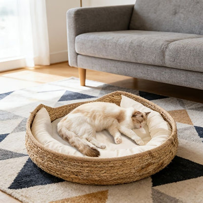 Round Woven Cat Bed – Natural Cat Furniture & Cosy Sleeping Nest