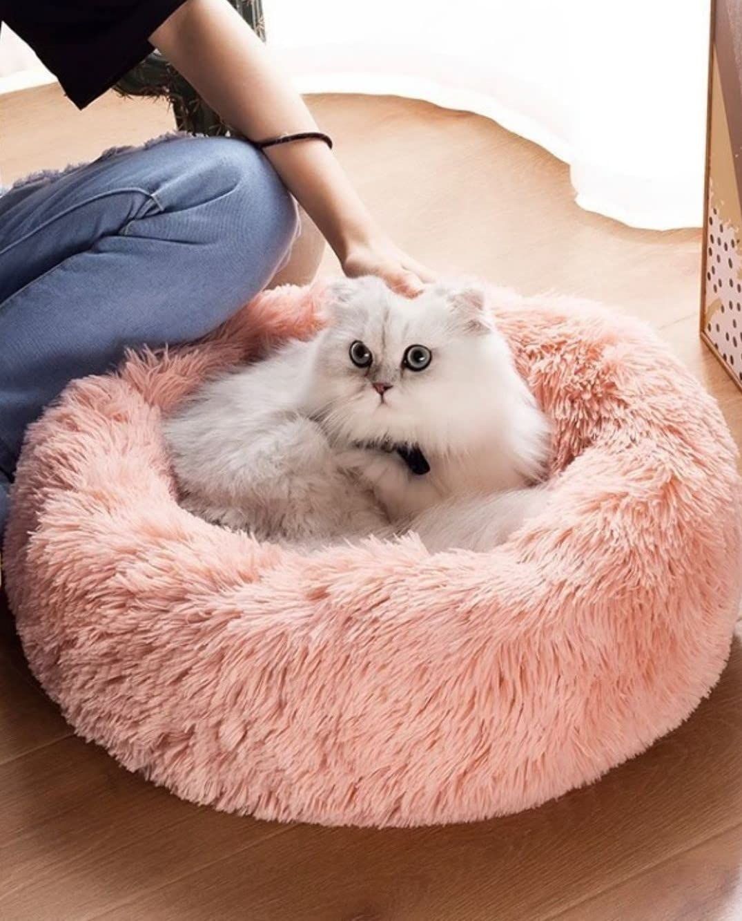 Fluffy Round Cat Bed – Comfortable Cat Furniture & Sleeping Bed – Dark Brown, 24"