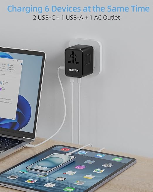 Universal International Power Adapter 2 USB-C &1 USB A