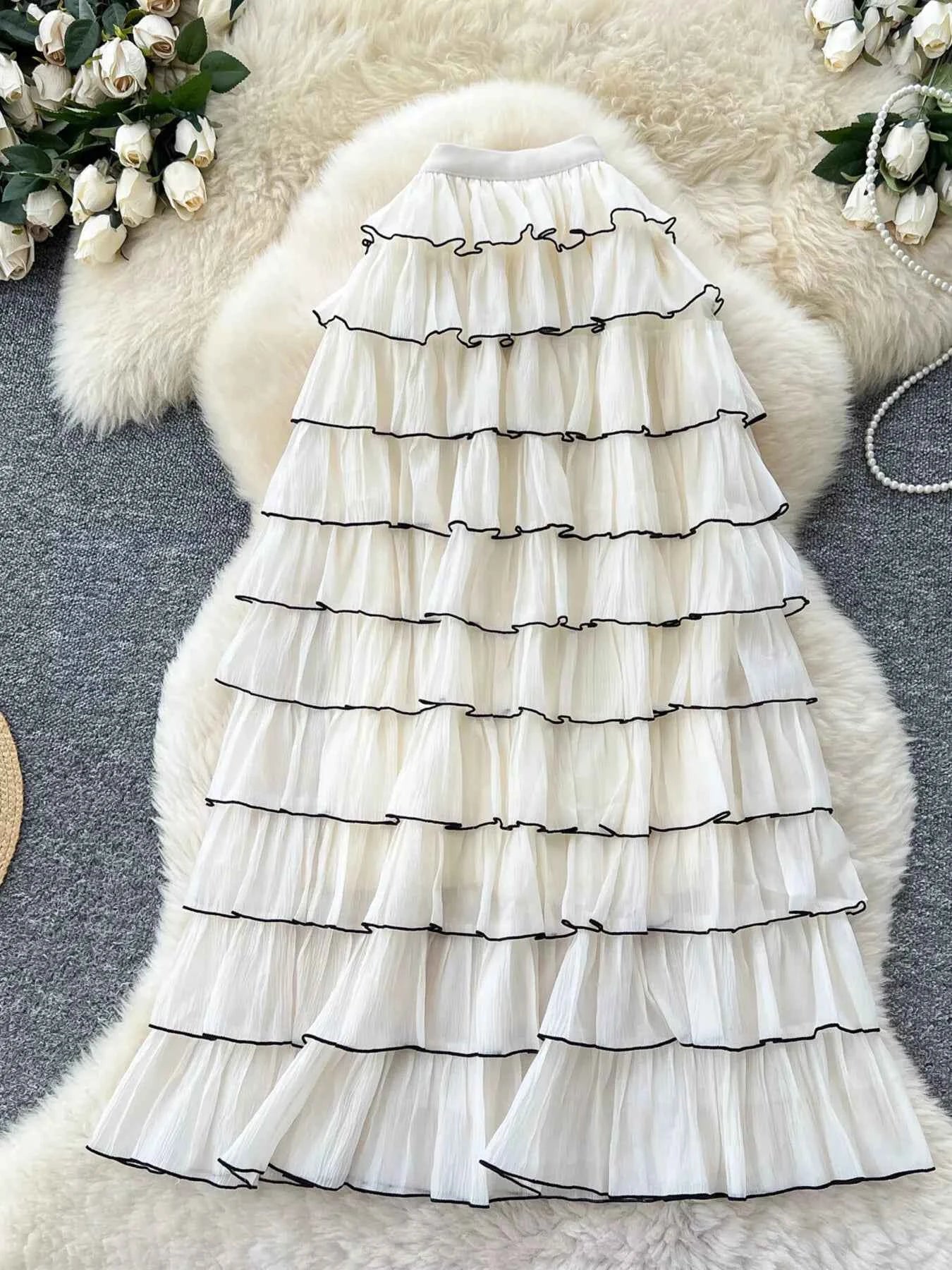 Ruffled Contrast Trim Skirt