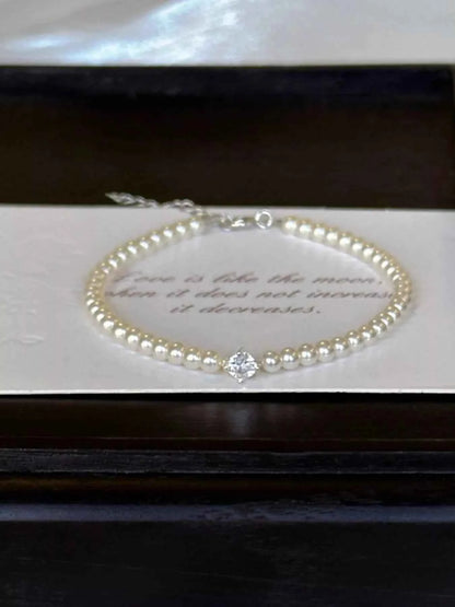 Adjustable Pearl Bracelet
