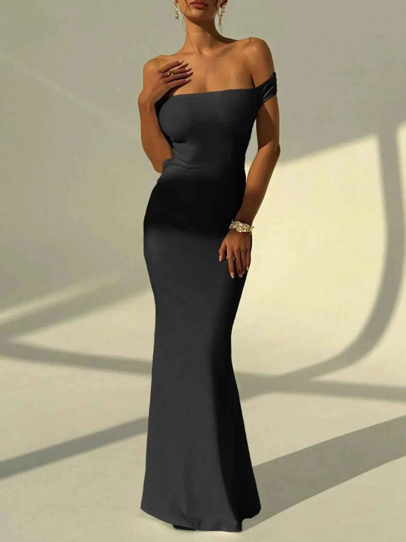 Backless Off - Shoulder Bodycon Mermaid Maxi Dress