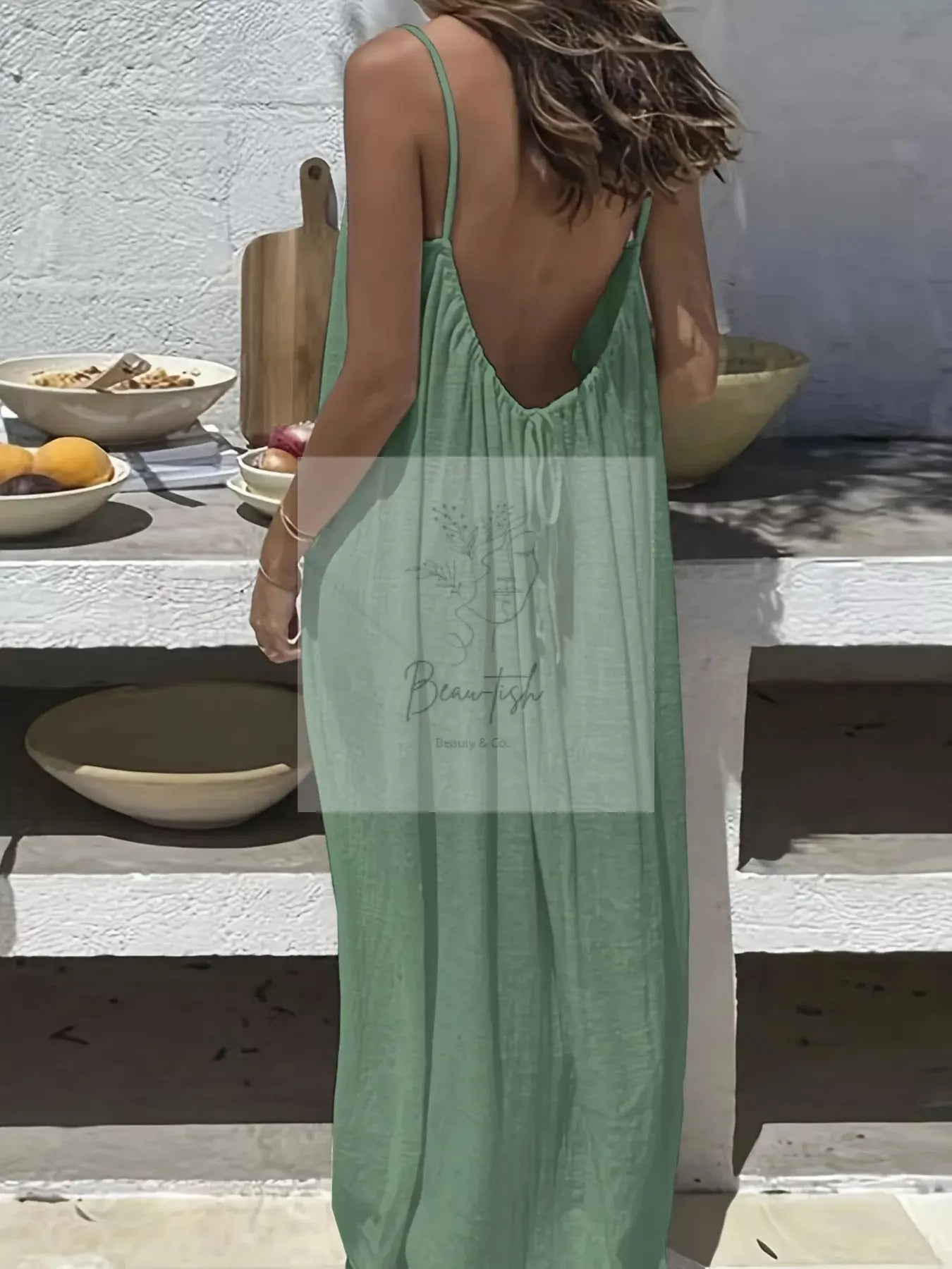 Backless Scoop Neck Maxi Dress