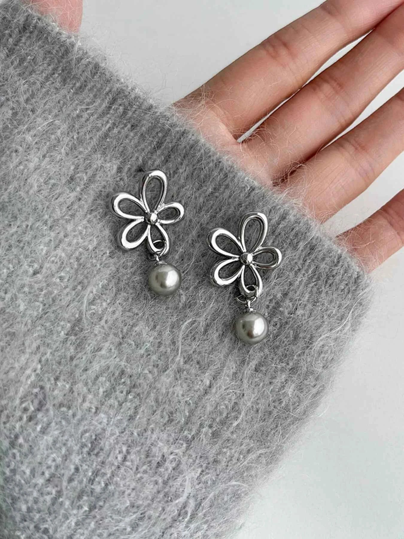Flower Pearl Drop Earrings