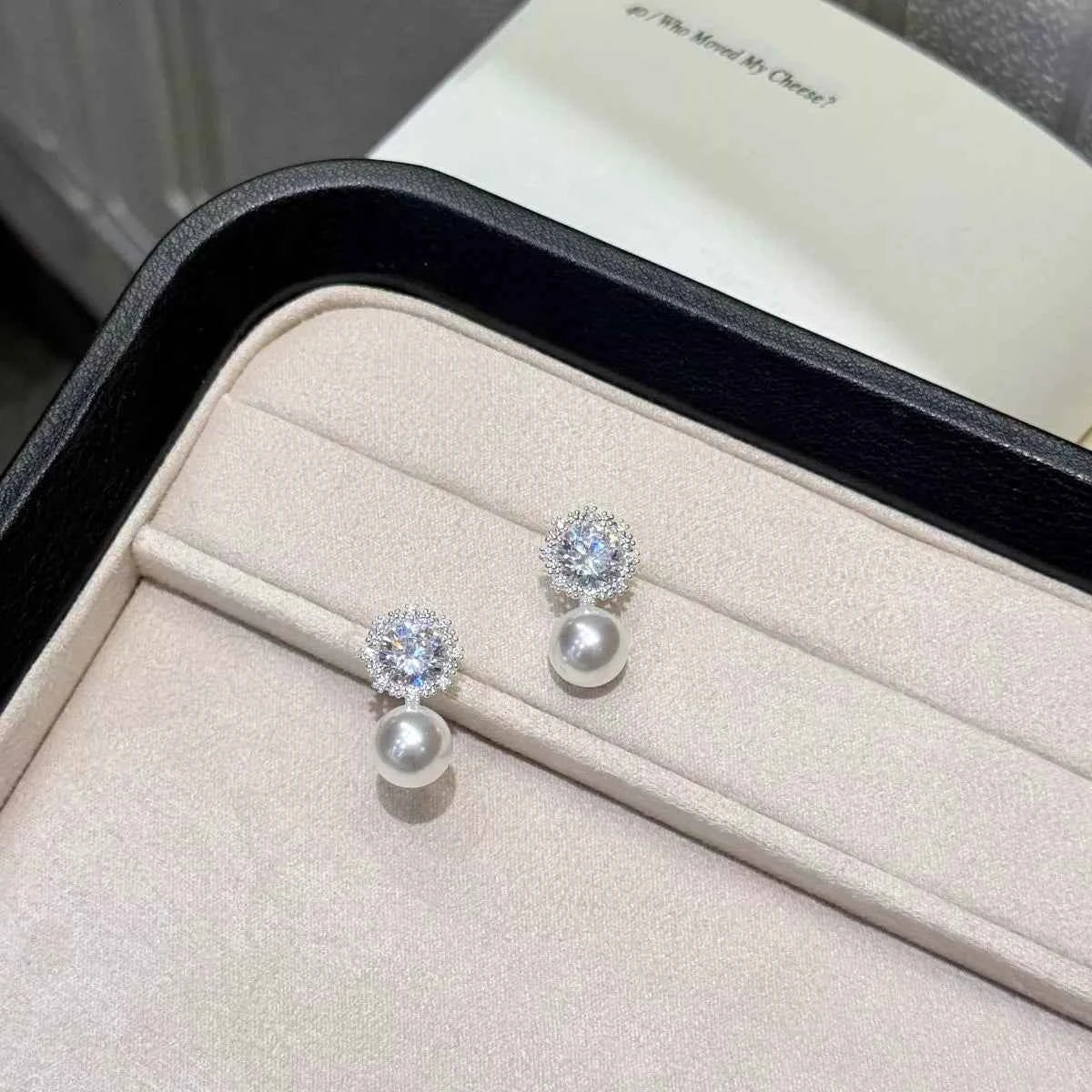 Zircon Pearl Drop Earrings