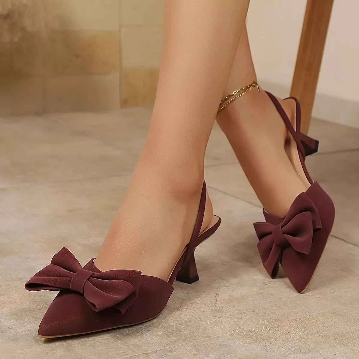 Bow Point Toe Kitten Heels Pumps