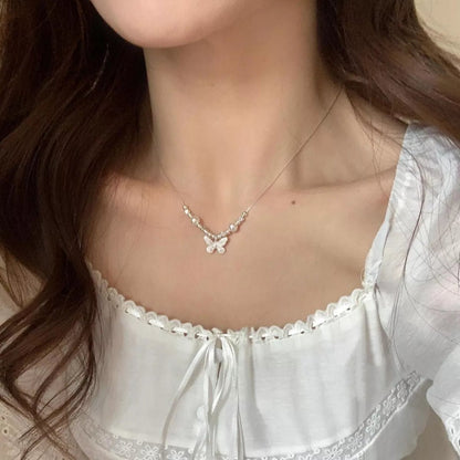 Butterfly Pearl Pendant Necklace