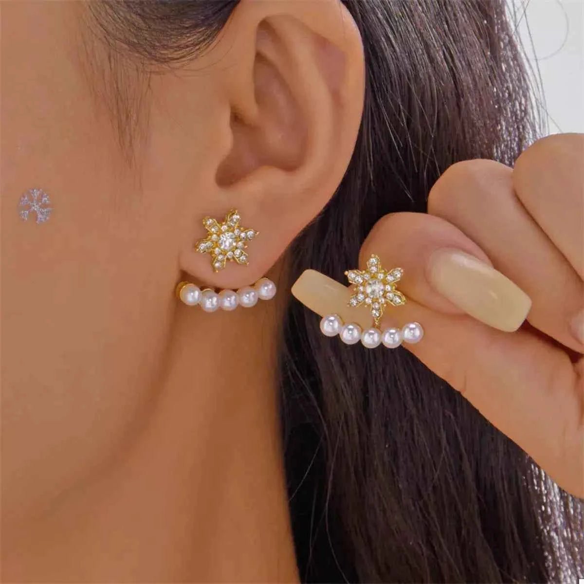 Christmas Snowflake Pearl Earrings