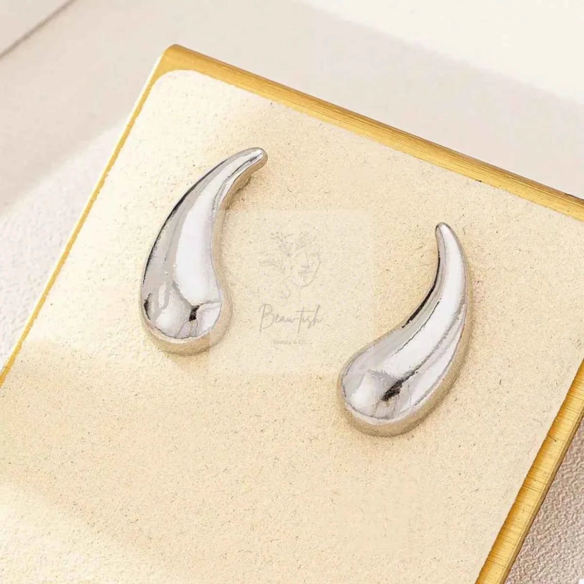 Curved Teardrop Stud Earrings
