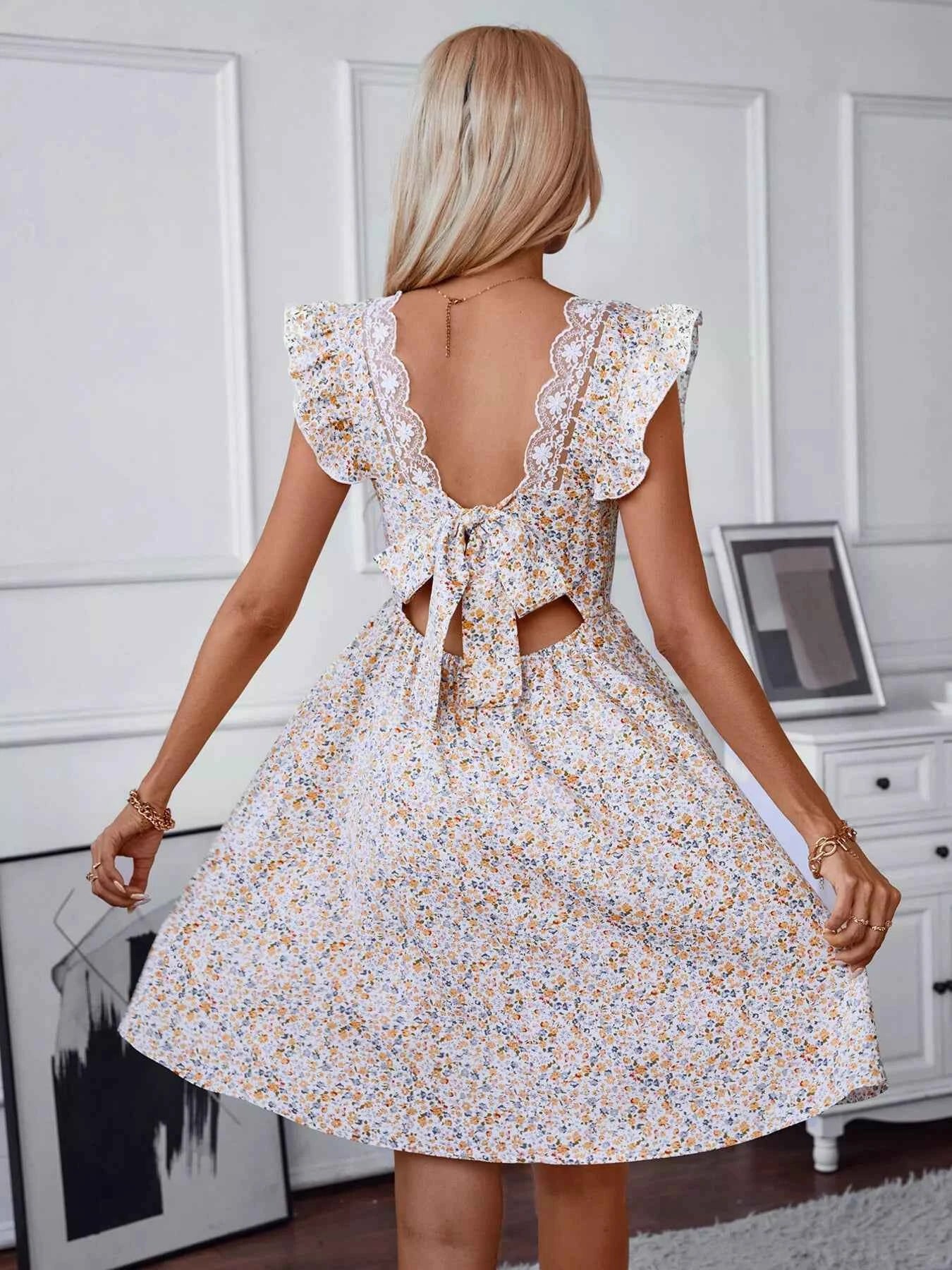 Floral Print Lace Trim Tie Back Mini Dress