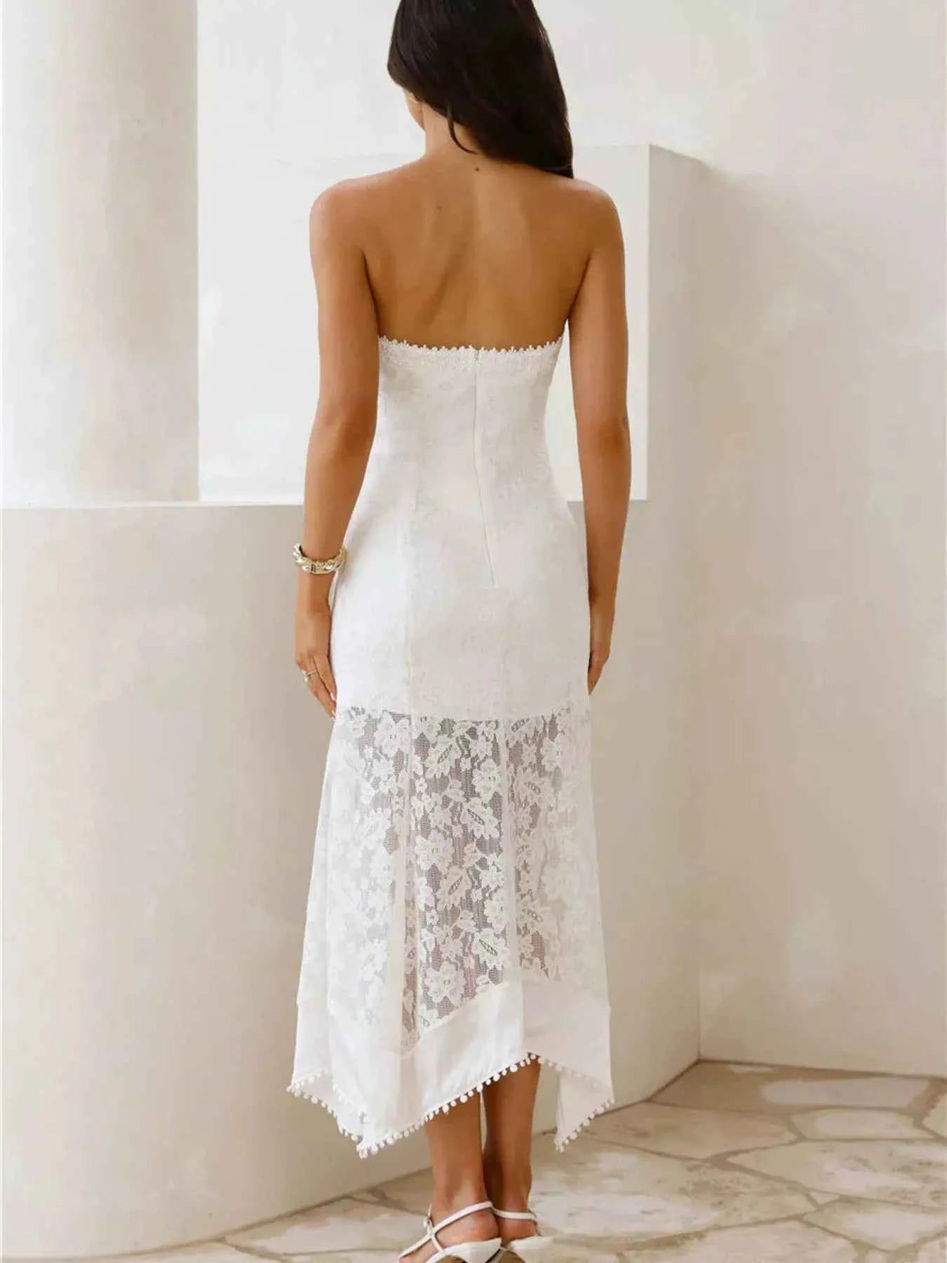 Elegant Lace Strapless Midi Dress