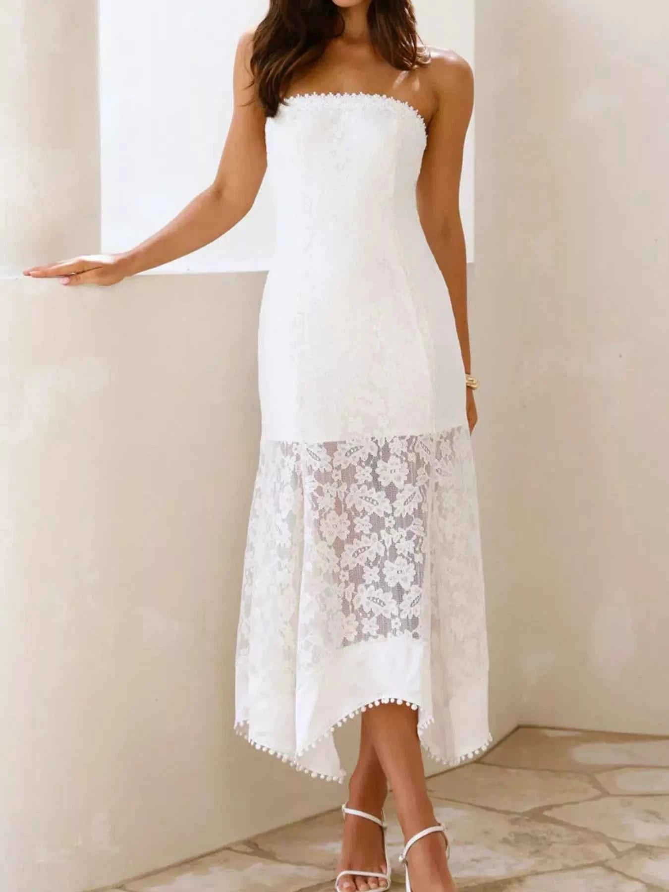 Elegant Lace Strapless Midi Dress