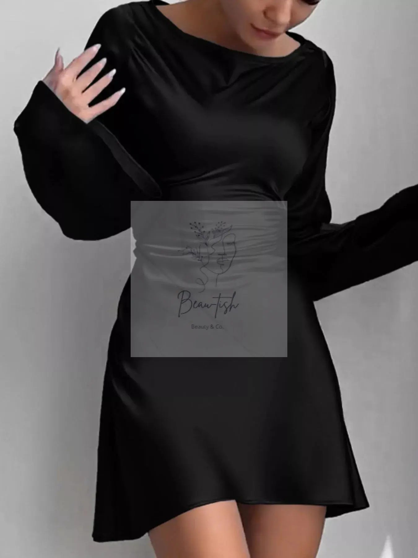 Elegant Mini Dress with Fare Sleeves