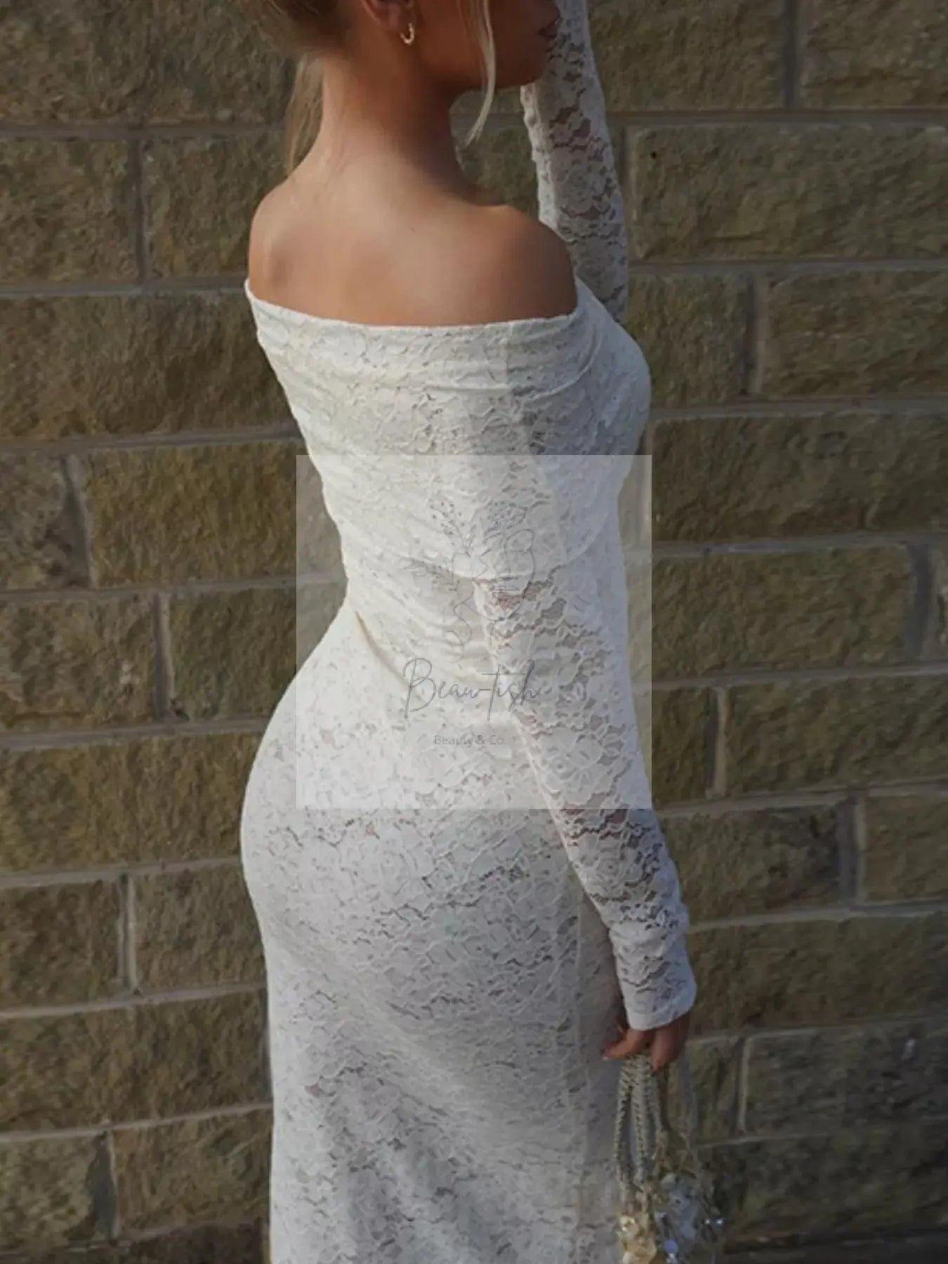 Elegant Off-Shoulder Lace Maxi Bodycon Dress