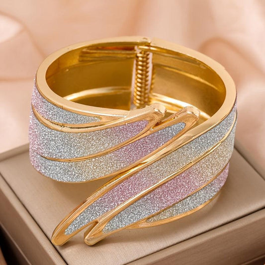 Fashionable exaggerated angel wings cuff bracelet shiny hand jewelry