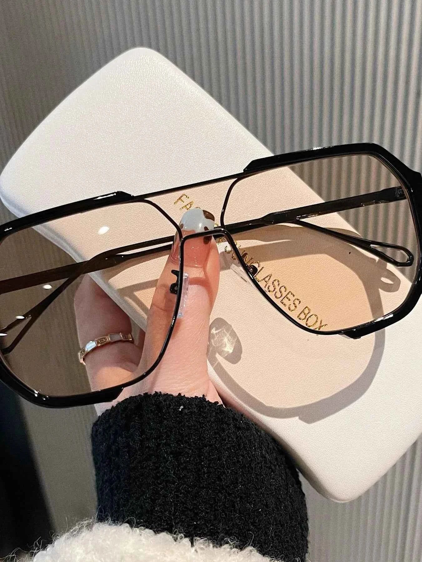 UV Protection Oversized Sunglasses