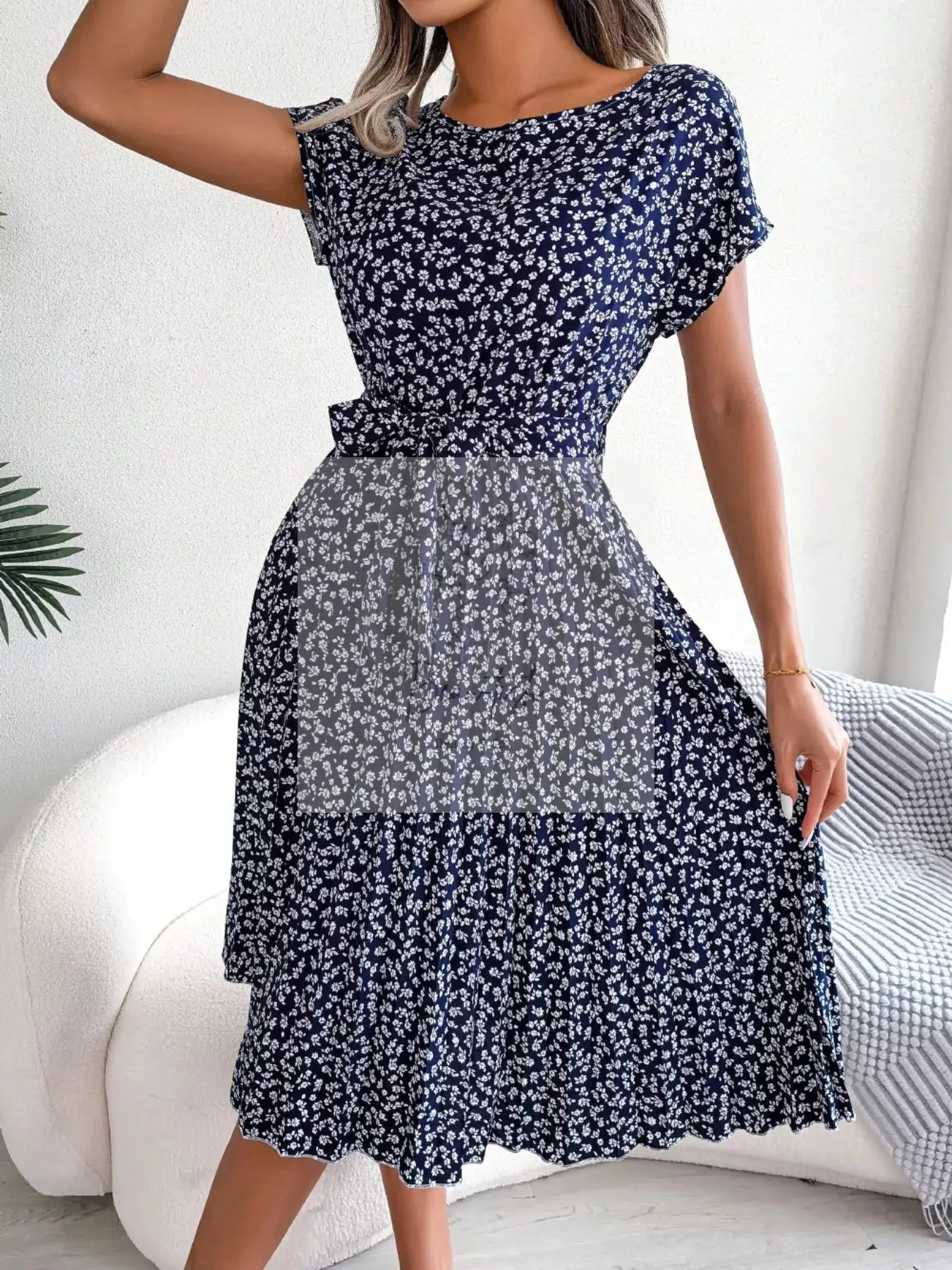 Floral Print Pleated Midi Dress with Belt