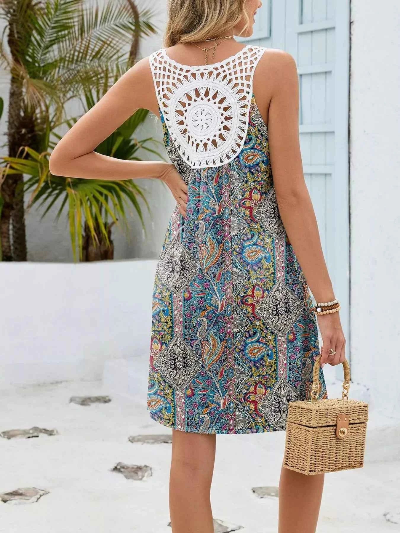 Floral Print V-Neck Crochet Back Mini Dress