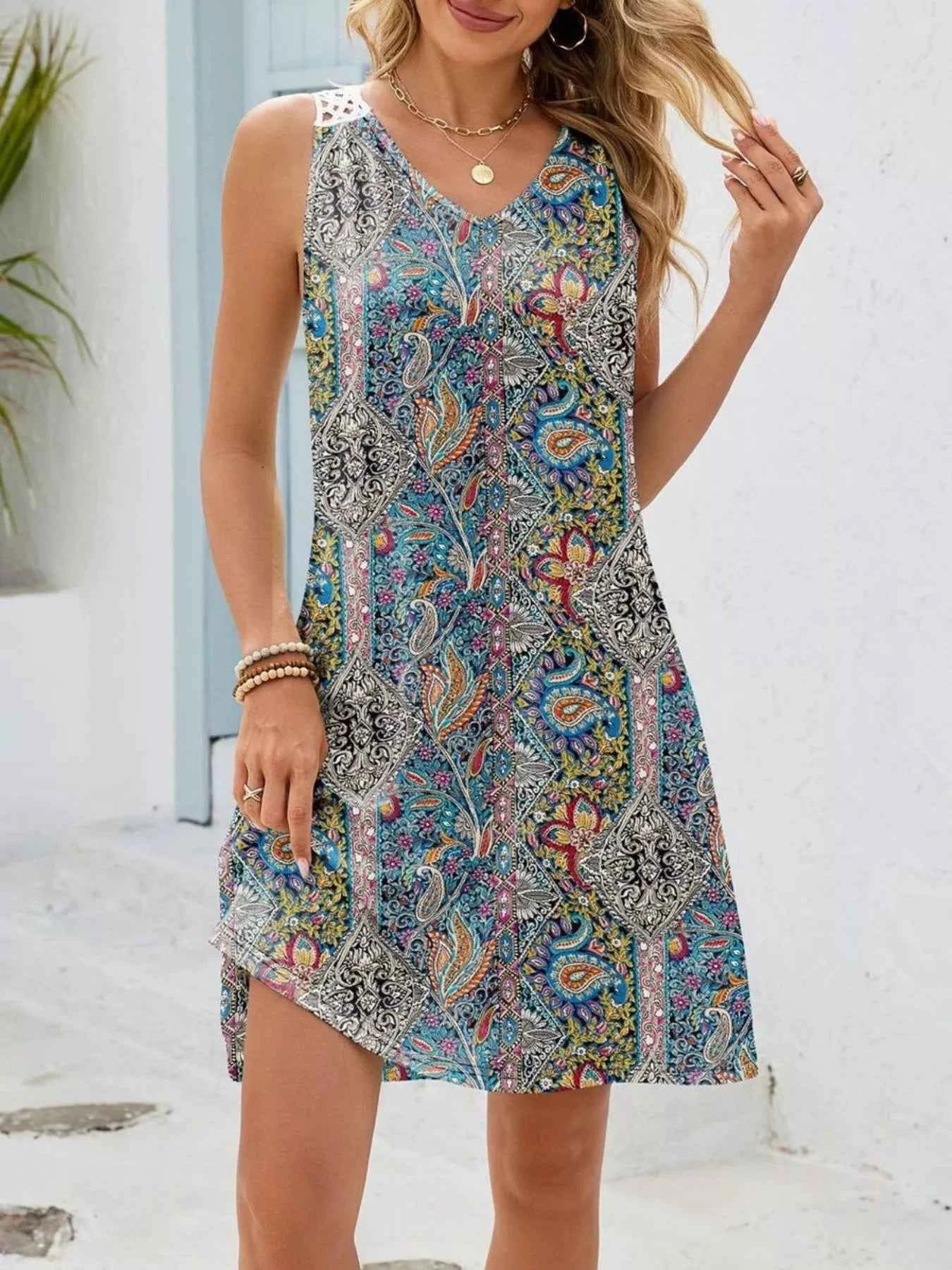Floral Print V-Neck Crochet Back Mini Dress