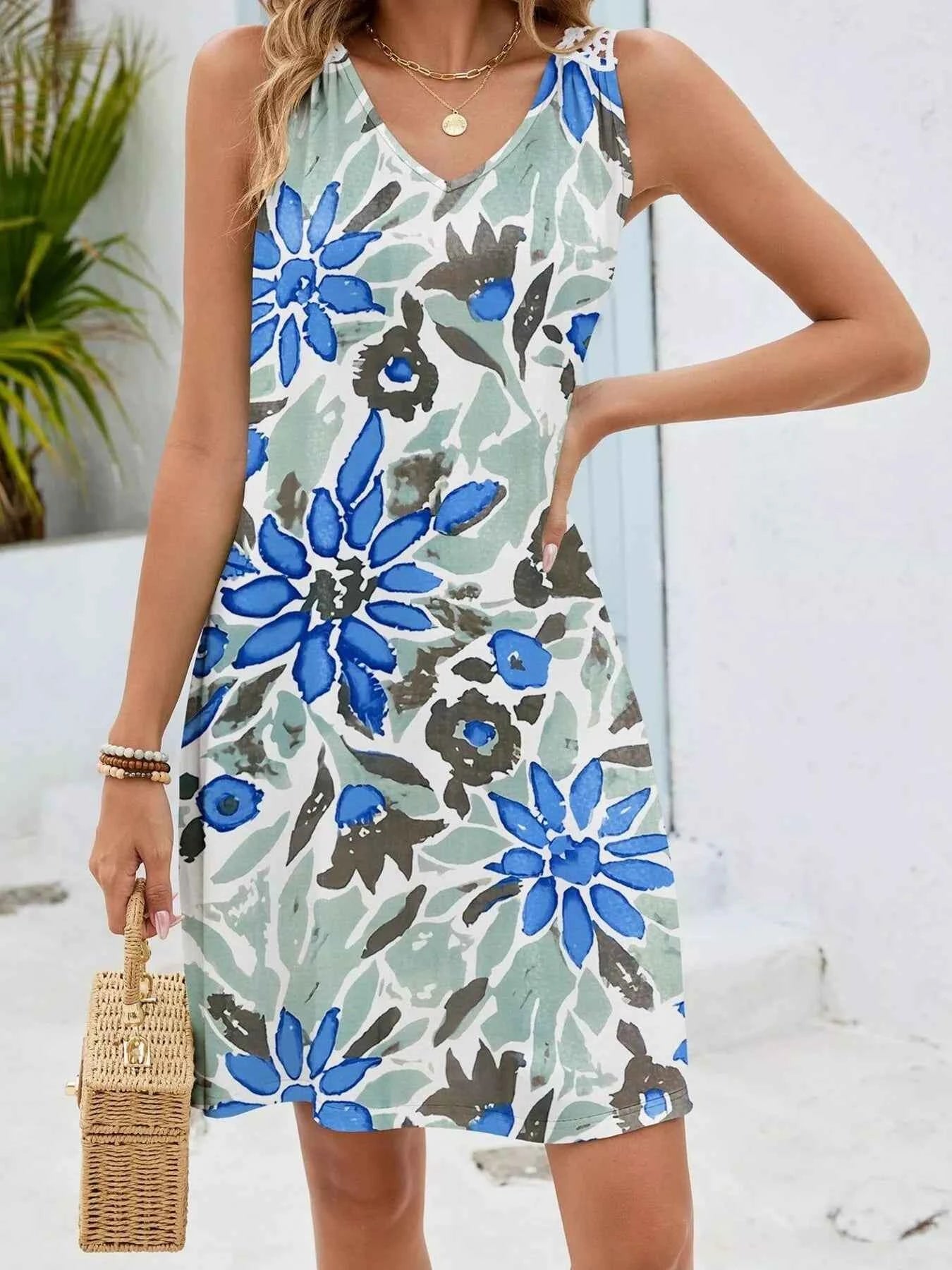 Floral Print V-Neck Crochet Back Mini Dress