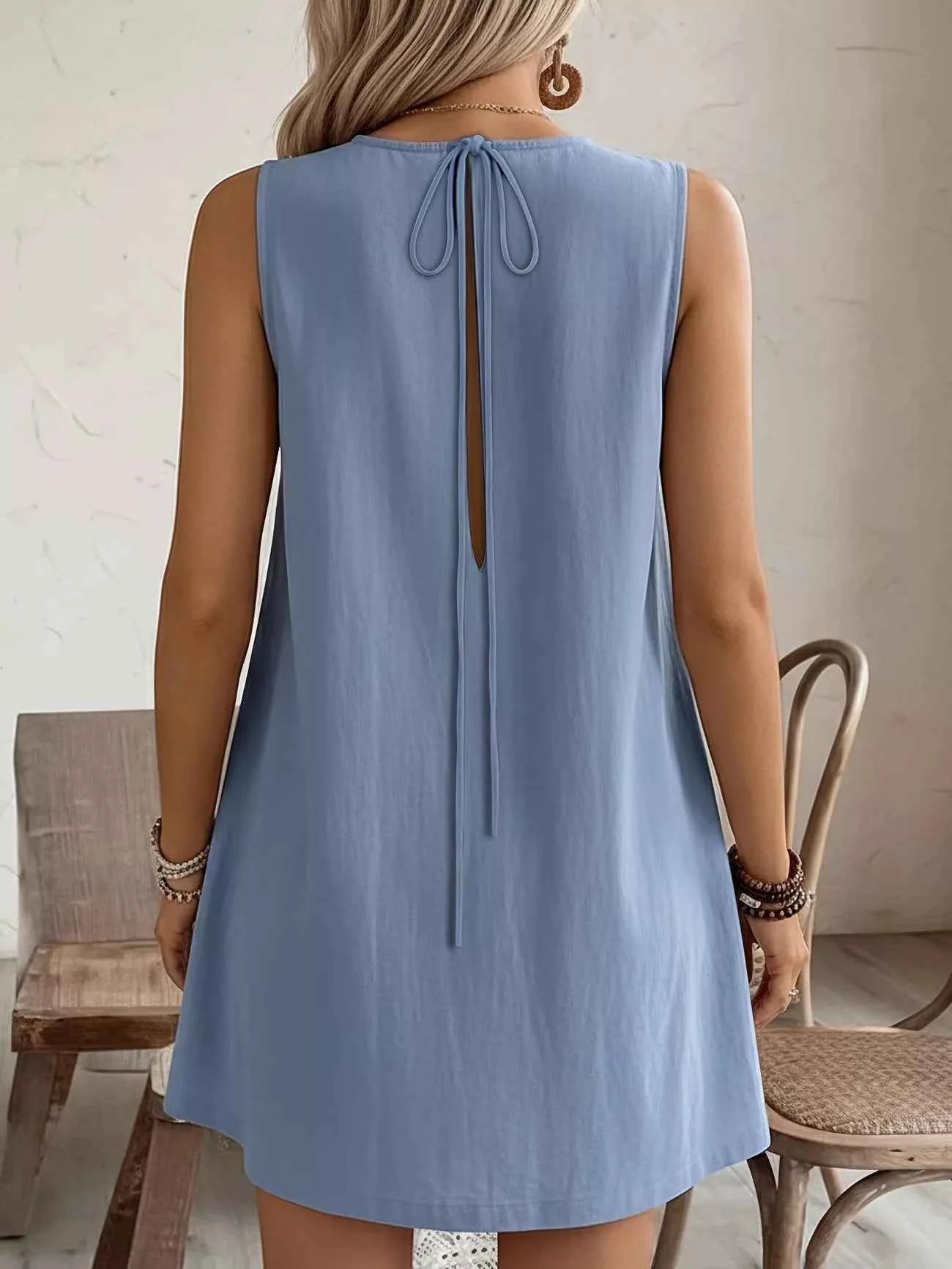 Frill Sleeveless Round Neck Dress