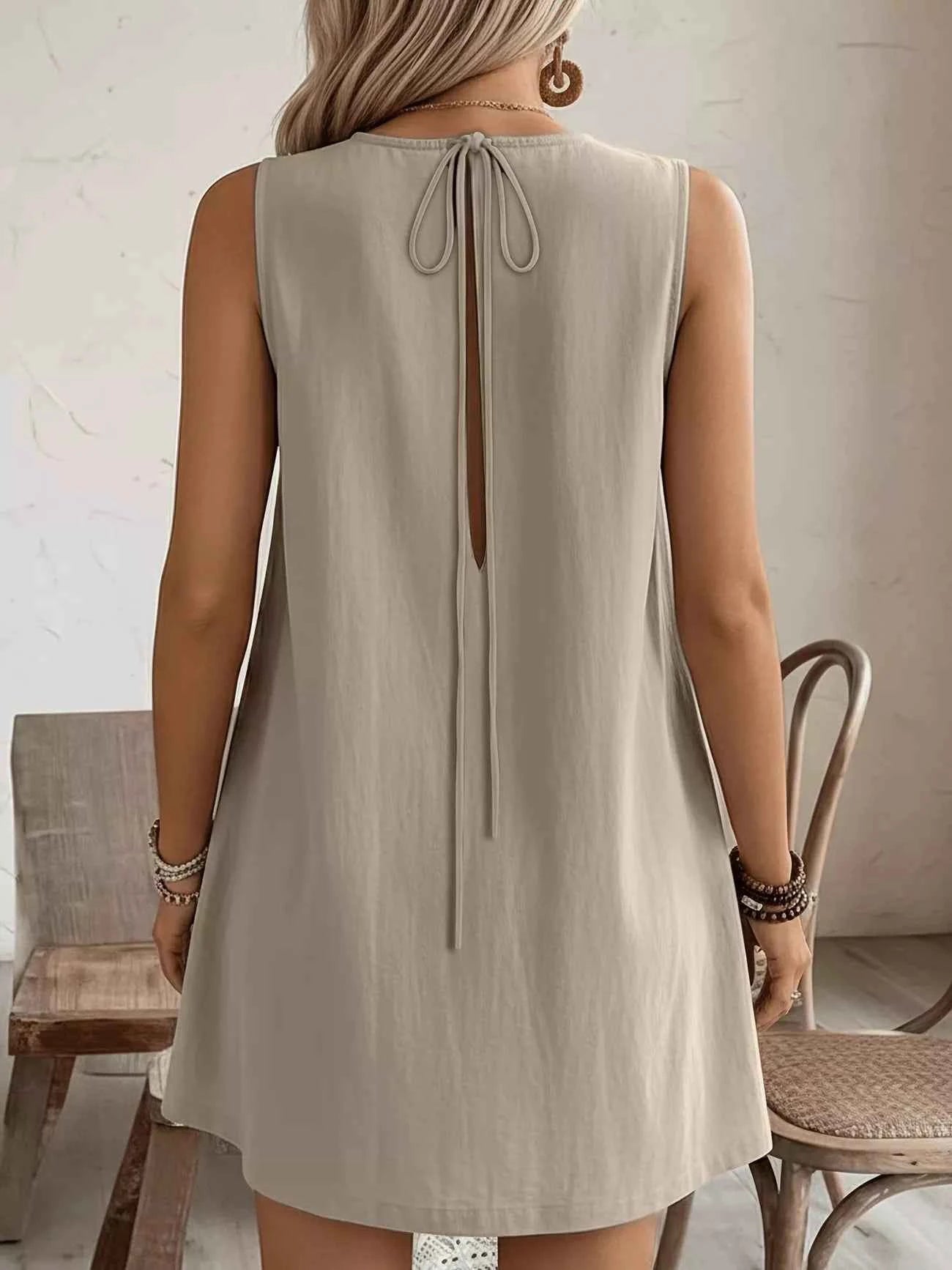 Frill Sleeveless Round Neck Dress
