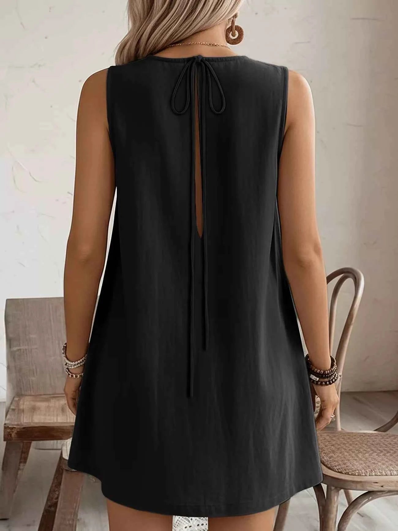 Frill Sleeveless Round Neck Dress