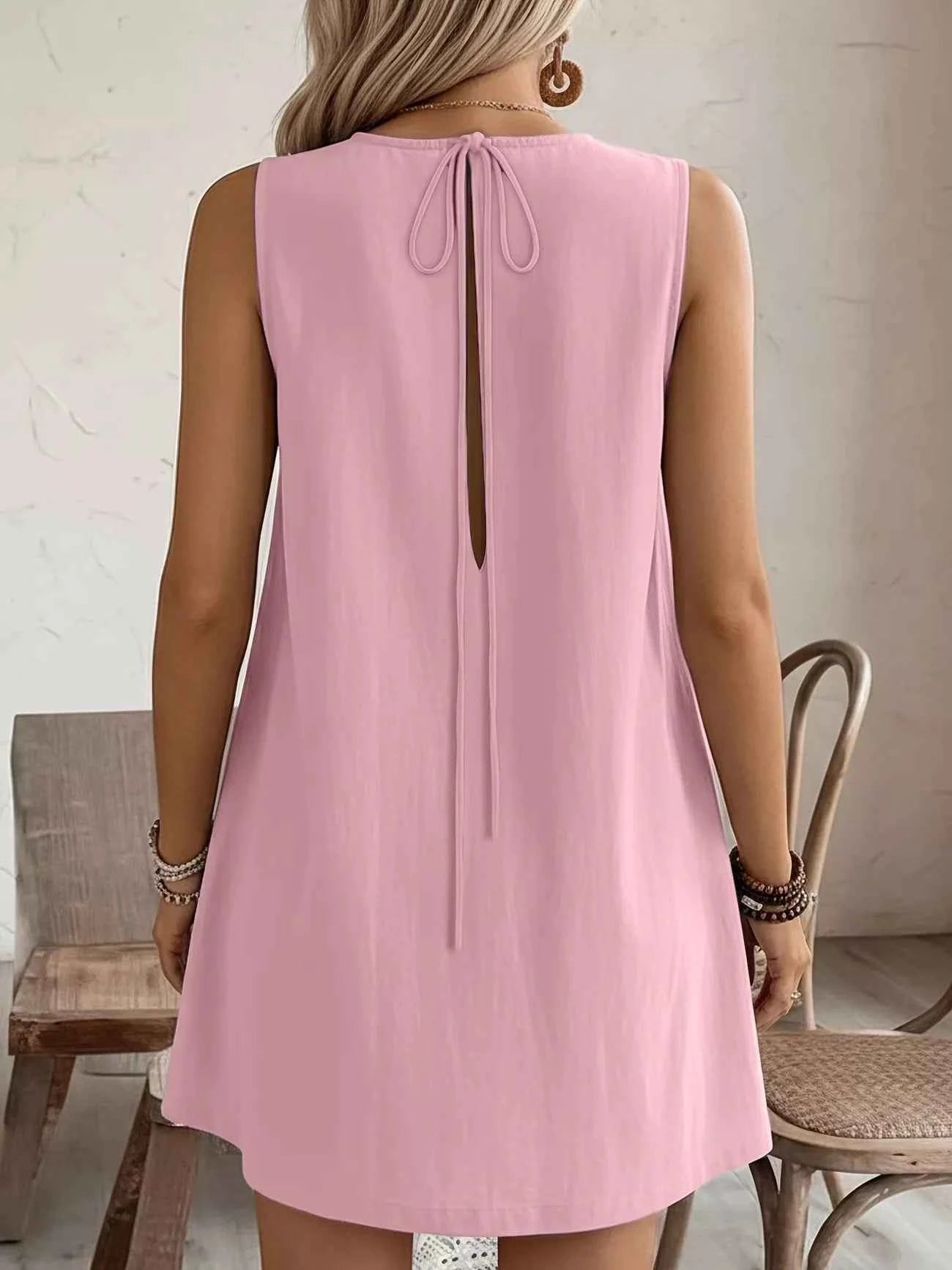 Frill Sleeveless Round Neck Dress