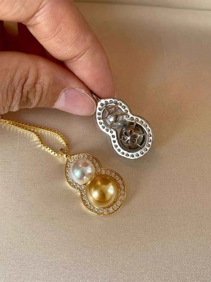 Gourd Pendant Necklace