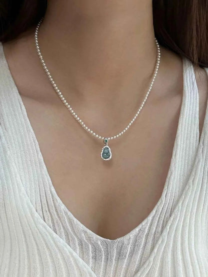 Gourd Pendant Pearl Necklace