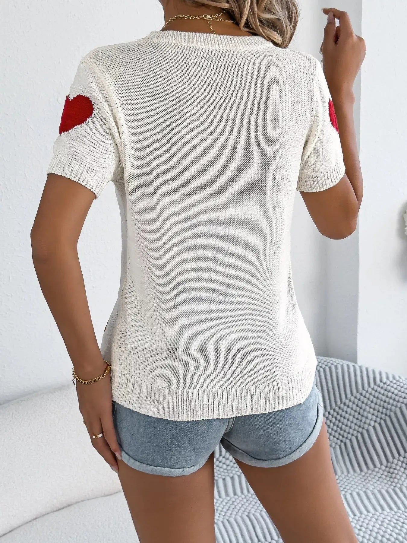 Heart Pattern Short Sleeve Knit Top